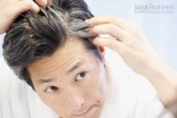 Thử 3 cách này, tóc bạc trắng đầu cũng đỡ ngay lập tức