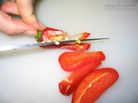 5 mẹo hay tiêu diệt nỗi bực dọc khi làm bếp