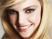 Nhìn răng cửa đoán ngay vận khí tốt xấu của đời người