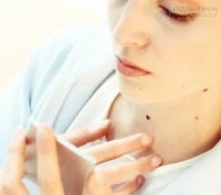 Bói nốt ruồi: 9 vị trí nốt ruồi nên tẩy