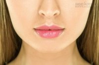 Đường Rãnh Kỳ Lạ Dưới Mũi: Chúng Tiết Lộ Điều Gì Về Bạn ?