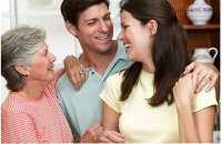 Khổ nhục kế hóa giải trận chiến mẹ chồng–nàng dâu