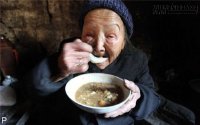 Lý do cụ bà có 17 người con nhưng phải sống cuộc đời cô đơn gây xúc động