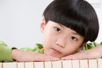 Bốn ngón tay và cách người mẹ dạy con trai bị mù mỉm cười đối mặt với cuộc sống