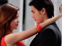 Kỷ niệm 5 năm ngày cưới, tôi bàng hoàng khi được anh tặng một cô nhân tình