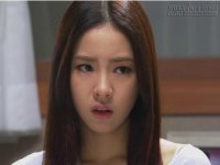 Phản ứng của ông chồng nổi tiếng ngoan hiền khi thấy mẹ đuổi vợ