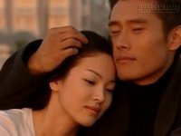 Phụ nữ thông minh làm gì để chồng không bao giờ hết yêu?