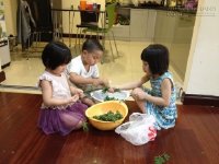 Toàn bộ cuộc sống của con cái sẽ hỏng, nếu cha mẹ thực hiện những điều này