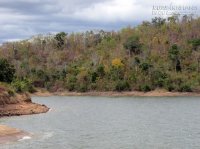 Mênh mang hồ Cà Dây giữa vùng nắng cháy