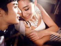 Sáng nào cũng hú hí nhân tình còn được vợ thương vất vả