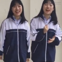 Cô bé một lúc bắn 7 thứ tiếng trong clip hot gần đây là ai ?