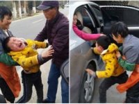 Hình ảnh em bé khóc xin mẹ đừng bỏ rơi khiến người xem nghẹn lòng