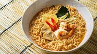 Cơ thể nổi loạn thế nào khi bạn ăn mỳ gói?