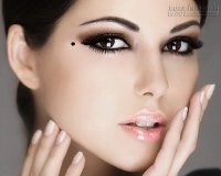 Điểm danh những nốt ruồi cực duyên trên khuôn mặt