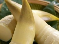 Cẩn trọng với măng tươi nhuộm vàng bằng hóa chất