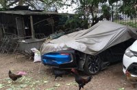Sau 2 tai nạn kinh hoàng, siêu xe BMW i8 về… canh vườn gà