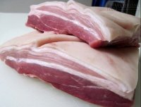 Cách loại bỏ thịt lợn bẩn, nhiễm hóa chất trong bữa cơm nhà bạn