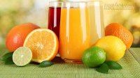 Nước lọc hay nước ép trái cây tốt hơn