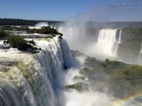 Đến Argentina thám hiểm họng quỷ