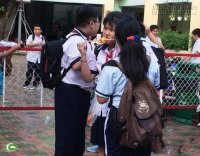 Quà vặt cổng trường dẫn đến ung thư: Mong bố mẹ đừng tự tay giết con