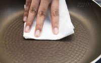 Mẹo chiên thức ăn không bao giờ bị dính mà không cần chảo chống dính