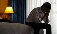 Món quà kỉ niệm ngày cưới bất ngờ và 5 năm làm thân nuôi con tu hú đau đớn