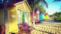 Beach Huts – Những ngôi nhà đầy màu sắc ở Coco BeachCamp