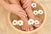 Giúp chân trắng cực đơn giản mà không cần kem tẩy?