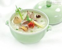 Bài thuốc từ cháo hỗ trợ khắc phục tật cận thị