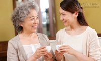 Không ngờ cô con dâu ghét như hắt nước đổ đi ấy lại là vàng 10
