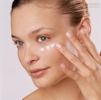6 mẹo đơn giản để xóa tan quầng thâm, bọng mắt chỉ trong 10 phút
