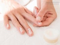 8 công thức hỗn hợp tinh dầu trị khỏi hoàn toàn bệnh nấm móng