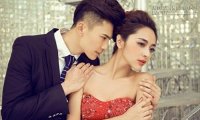 Là người thứ 3, nhưng cô ấy rất tốt
