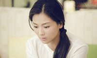 Thở dài đón nhận đứa con trai hai tháng của chồng