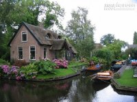 Ngỡ ngàng với những ngôi làng như bước ra từ truyện cổ Grim