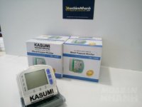 Máy đo huyết áp cổ tay - Kiểm soát bệnh cao huyết áp