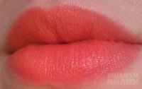 Thoa son dưỡng hay phun xăm mà môi vẫn bị thâm, nhất định là chưa biết thứ nước này