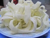 Tự làm mứt dừa thơm ngon đón Tết