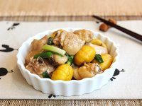 Thịt gà om hạt dẻ thơm ngon, ấm nóng