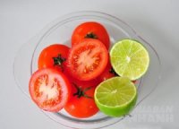Chỉ 1 lát cà chua: Hôi nách nặng đến mấy cũng được trị vĩnh viễn