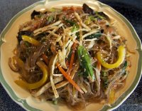 Học lỏm cách làm miến trộn Hàn Quốc ngon không thua kém nhà hàng, ăn vào chỉ có ghiền!