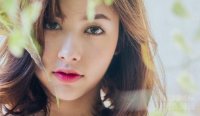 Chẳng cần mua son mới, bạn vẫn sẽ có những màu son lạ nhờ áp dụng những tuyệt chiêu nhỏ nhưng có võ này