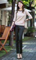 Chọn trang phục đi làm hoàn hảo với 3 lưu ý