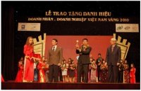 Báo Tiền Phong đưa tin về VINADESIGN: VINADESIGN nhận Cúp Vàng