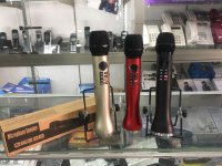 Nên chọn mua Micro không dây hay có dây
