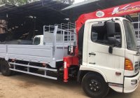 Giá xe tải gắn cẩu Hino 6t cẩu unic 3 tấn 4 khúc