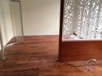 Cửa hàng bán sàn nhựa giả gỗ