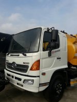 Giá xe tải Hino bồn xăng 19 khối
