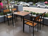 Tại sao nên chọn mua bàn ghế cafe tại Nội Thất Vạn Hưng Phát?