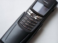 Huyền thoại Nokia 8910i màn hình màu hoài cổ hiện thân của sự hoàn hảo